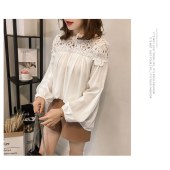 【買付】超目玉■カットソー 長袖 オフショルダーみたいな肩レース可愛いプルオーバー　袖ギャザー