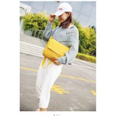【買付】男女兼用 斜めがけ 肩掛け 帆布キャンバスバッグ 大容量 収納力抜群 軽量 ショルダー 無地